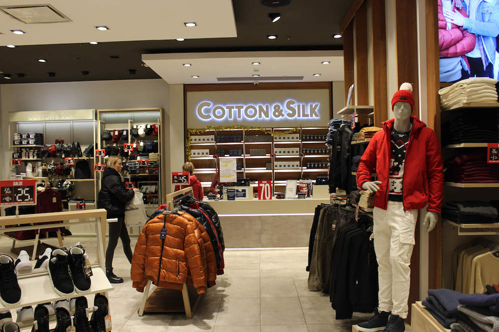 Abbigliamento cotton & silk hotsell